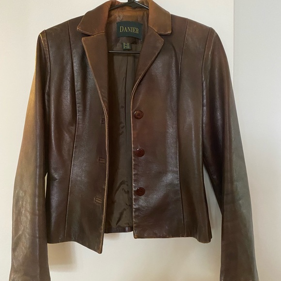 AUTHENTIC LEATHER BROWN DANIER FITTED BLAZER! - Picture 3 of 6